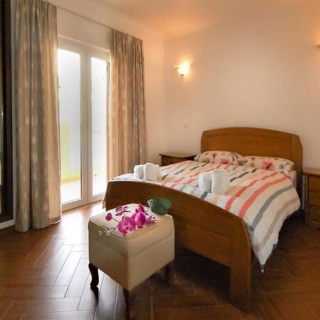 Villa Alice - Free Wifi & Air Co & Swimming Pool - By Bedzy Albufeira Ngoại thất bức ảnh
